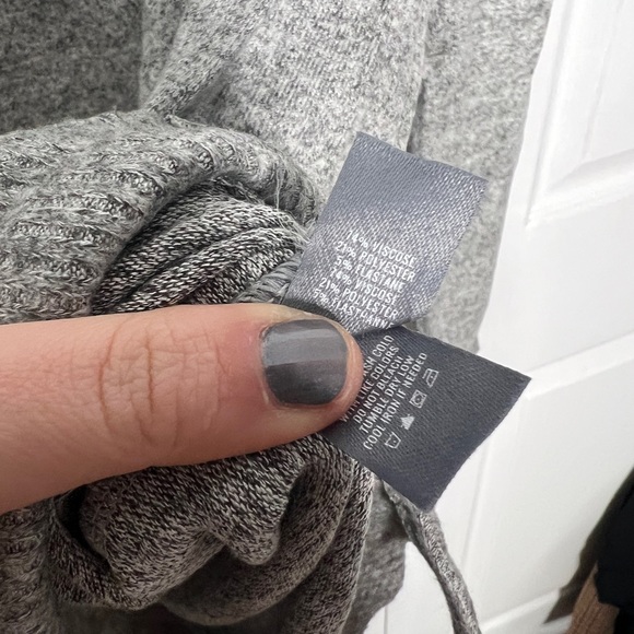 Aerie light gray super soft oversized cozy tunic light sweater - Picture 3 of 3